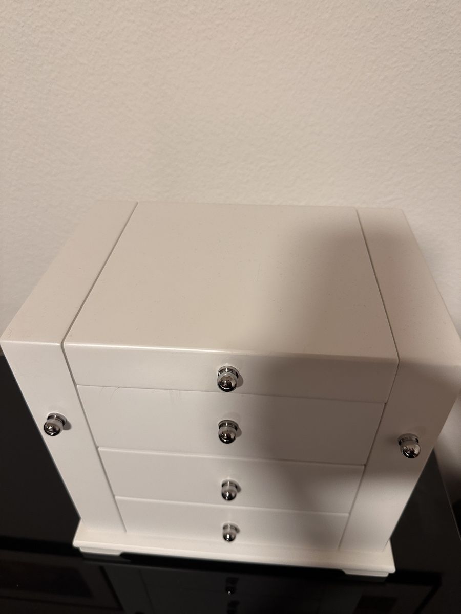 Sonstige Dekorationen & Accessoires: Schmuckkasten weiss – Gebraucht aus Zürich von Butterfluege 3