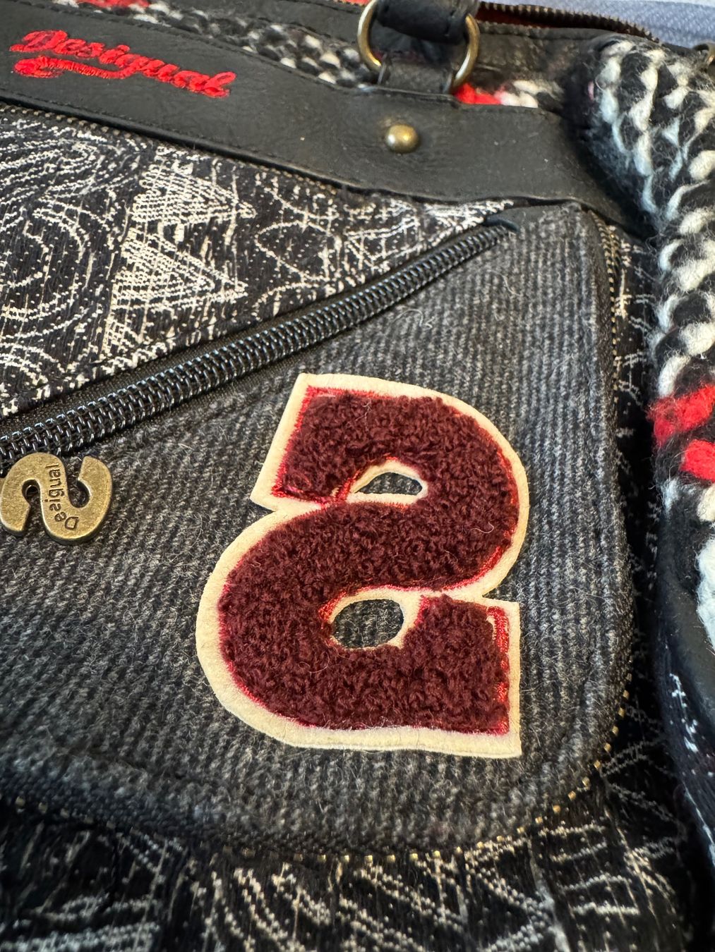 Desigual Borse da donna: Sac à main Desigual véritable neuf – Nuovo (secondo la descrizione) da Grand-Lancy venduto da cha_6sgz 4