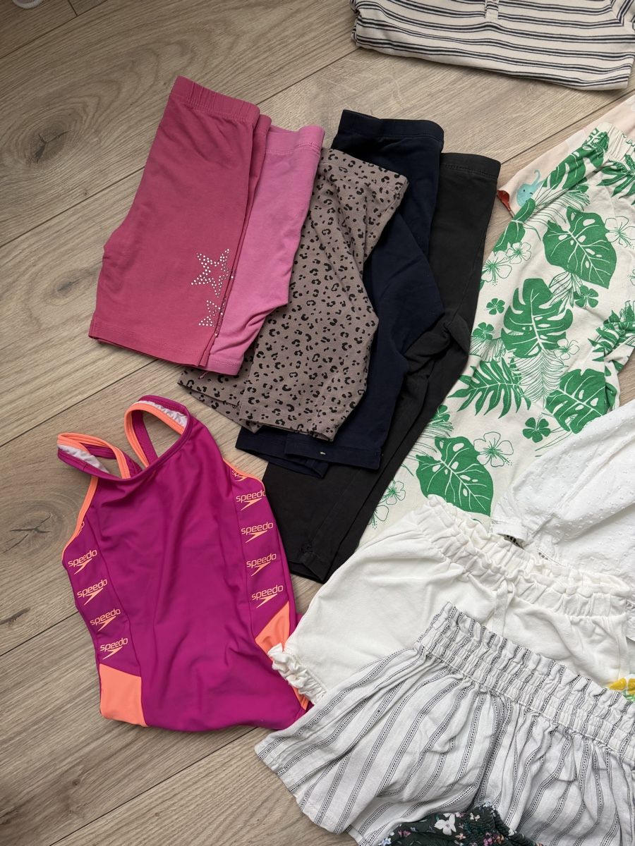 Lotti & Set di vestiti: Kleiderpaket für Mädchen Gr.110/116 – Usato da Rothenhausen venduto da dbu_gh52 4