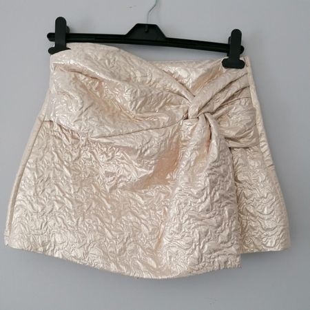 Zara Gold Skort size S, Wrap quilted with knot