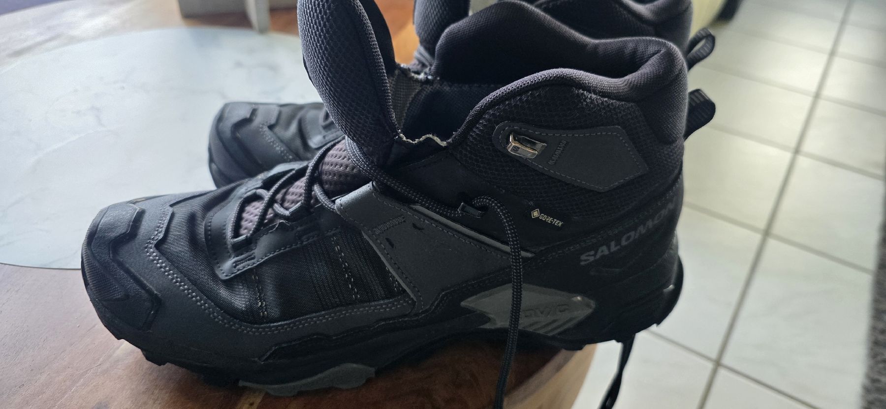 Salomon Scarpe da uomo: X ULTRA 5 MID GTX – Nuovo (secondo la descrizione) da Galgenen venduto da Ucnoz07