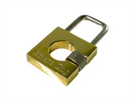 Vintage Reiseschloss von Amara Zug goldfarben guter Zustand