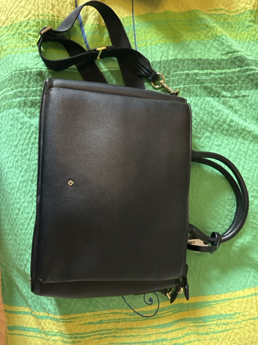 Samsonite Borse: Samsonite Leder Laptop Tasche 13" – Usato da Langnau i. E. venduto da julia1608