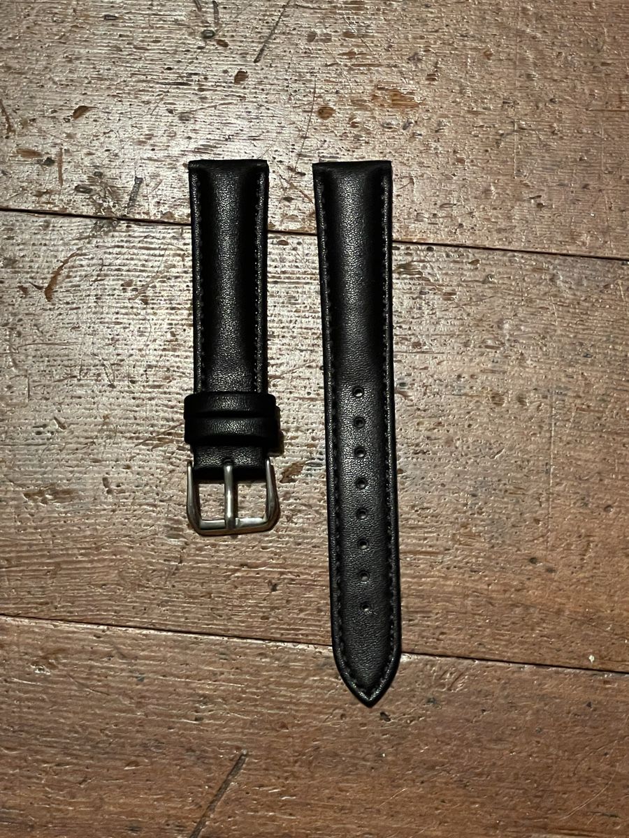 Bracciali & Braccialetti: Uhrarmband 18mm Glattleder – Nuovo (secondo la descrizione) da Binningen venduto da ZiggZagg