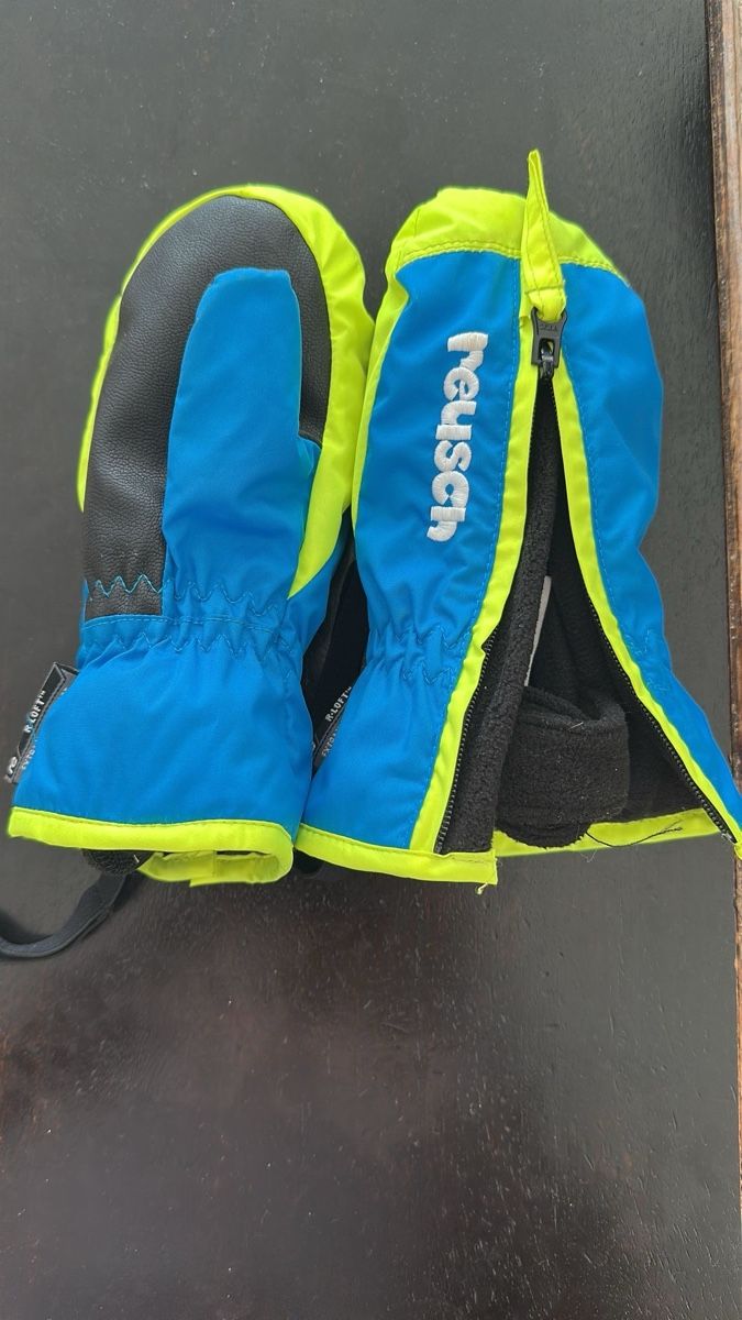 Reusch Gants & mitaines : Reusch Fäustlinge Gr. 2: NEU – Neuf (Voir description) à Stäfa par les_nlm5