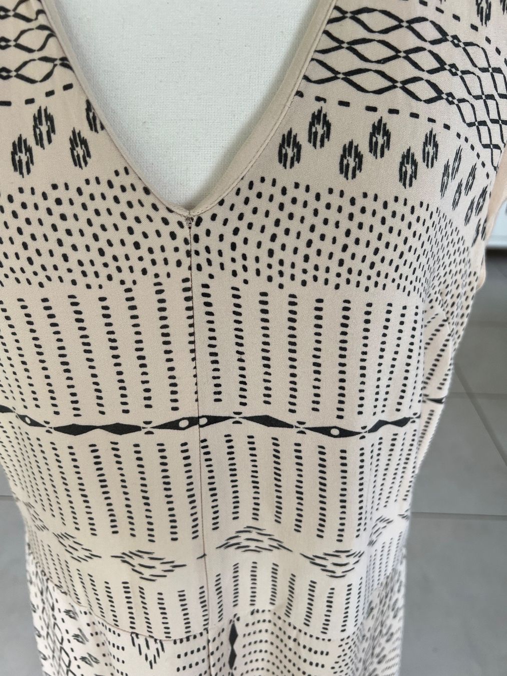 Robes: Noa Noa - elegantes Kleid Gr. 42 – D'occasion à Ebmatingen par Mistelu 2