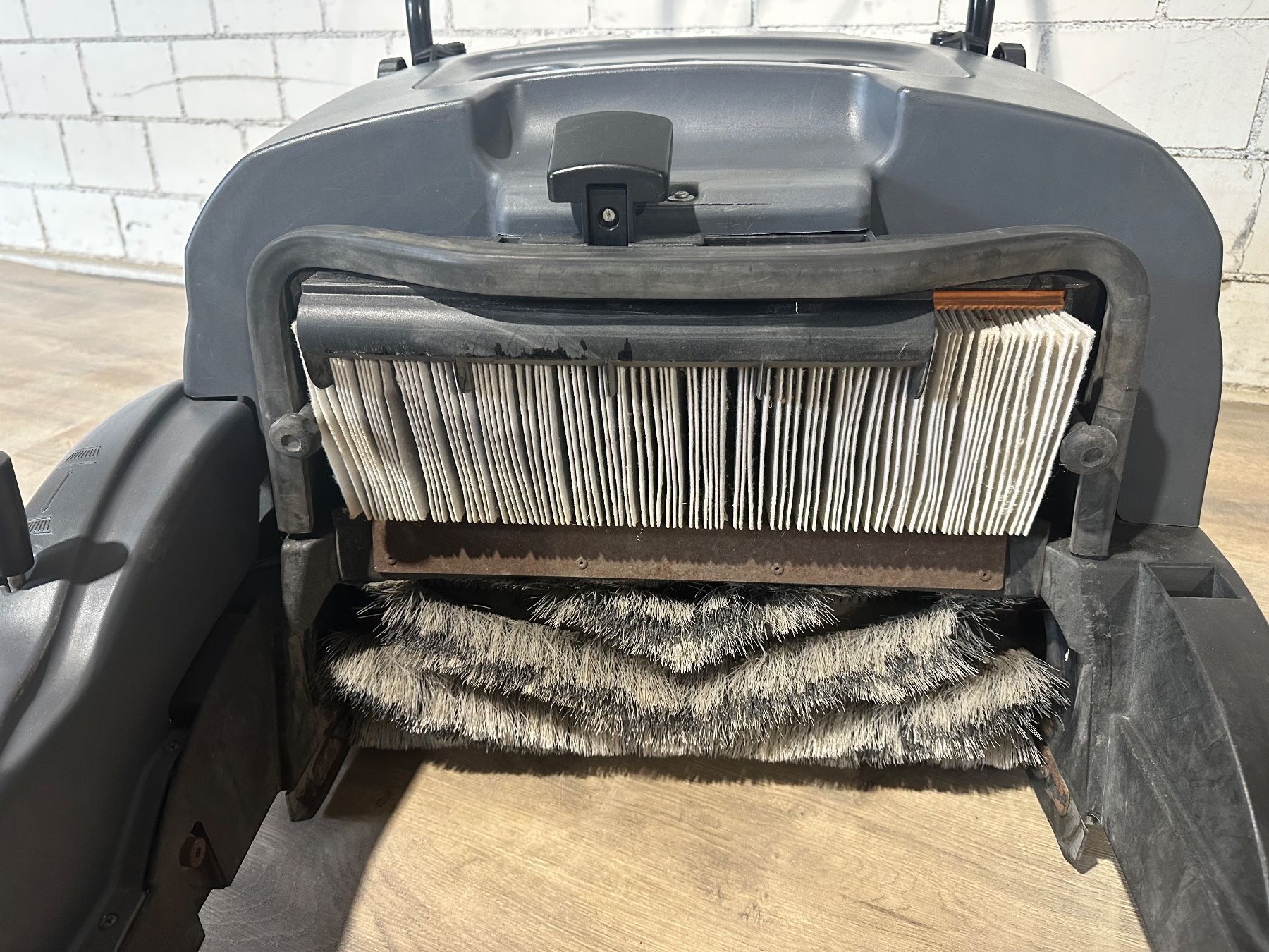 Nilfisk Toutes les machines: Nilfisk SW 750 Kärcher – D'occasion à Bettwiesen par chili1 4