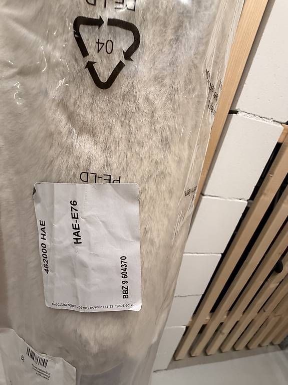 Teppiche: Flauschiger Kunstfell-Teppich Caroline 3  NEU – Gebraucht aus Adligenswil von TST04 3