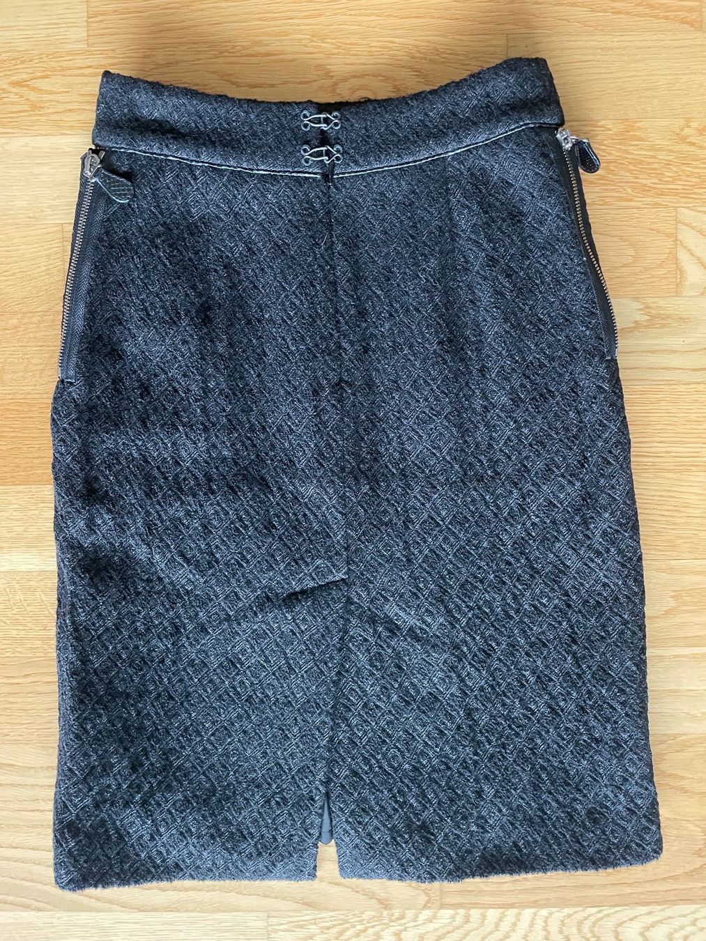 Bottega Veneta Gonne: Wollrock BOTTEGA VENETA – Nuovo (secondo la descrizione) da Richterswil venduto da IrynaL 1