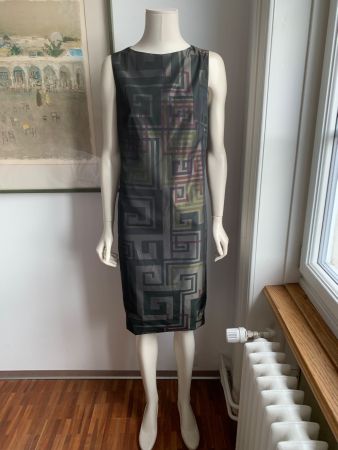 AKRIS: Neues herrlich leichtes Kleid, 38, NP 1250