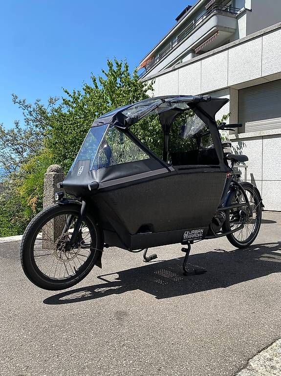Velos: Vélo Cargo Urban Arrow Family Performance  – Gebraucht aus Lausanne von Ecox-Lausanne 1
