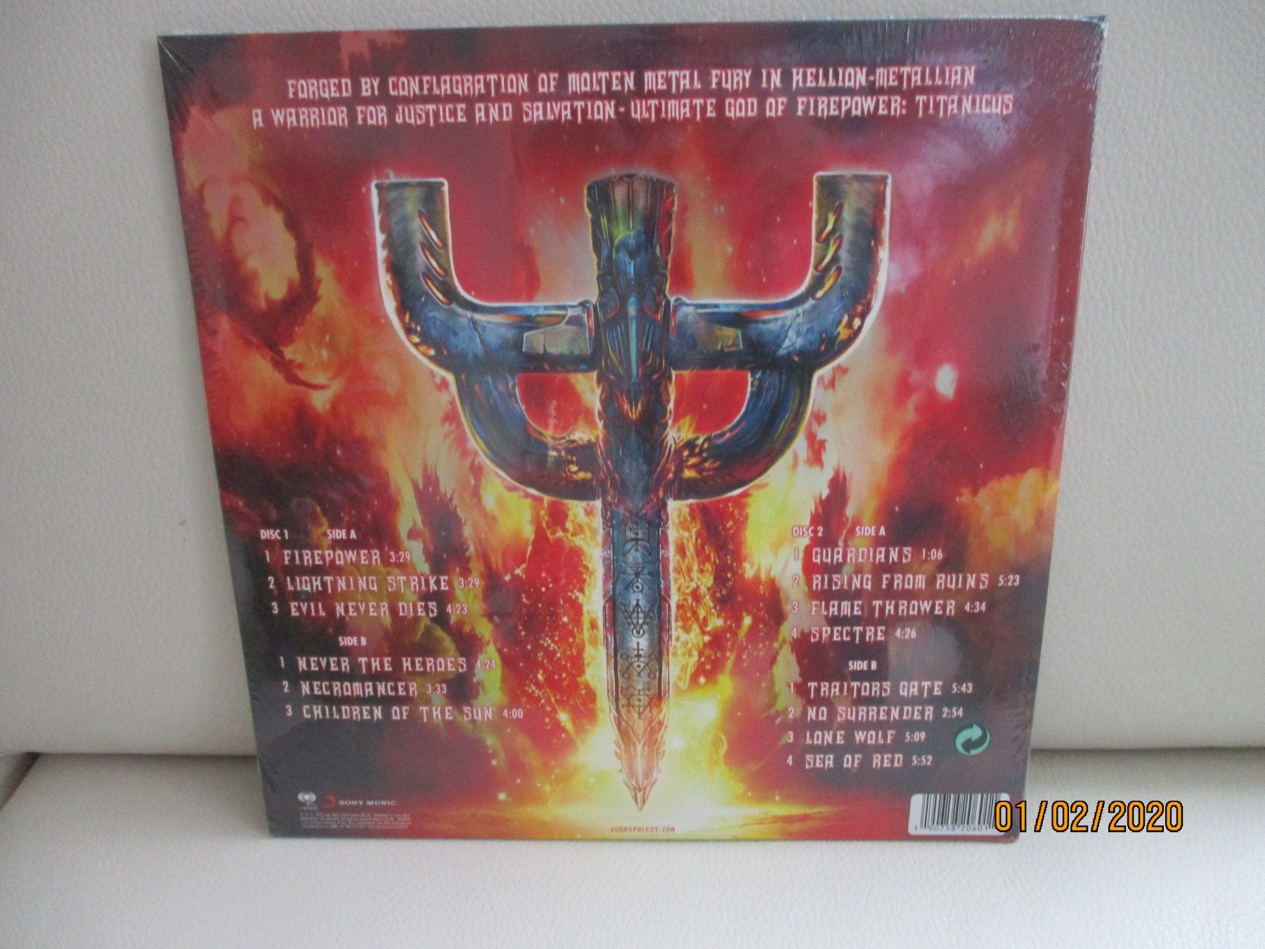Dischi in vinile: Judas Priest - Firepower / Clear Vinyl – Nuovo e nell'imballaggio originale da Liestal venduto da Disc-Point 2