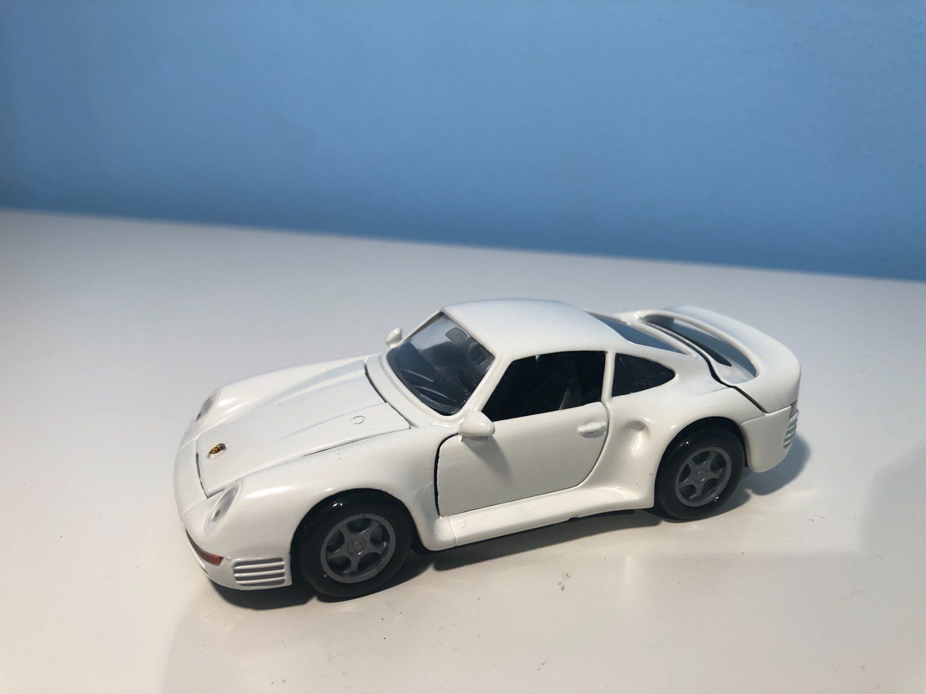 Porsche Modellini d'auto: NZG Modell 1/43 Porsche 959 – Usato da Wängi venduto da simca76
