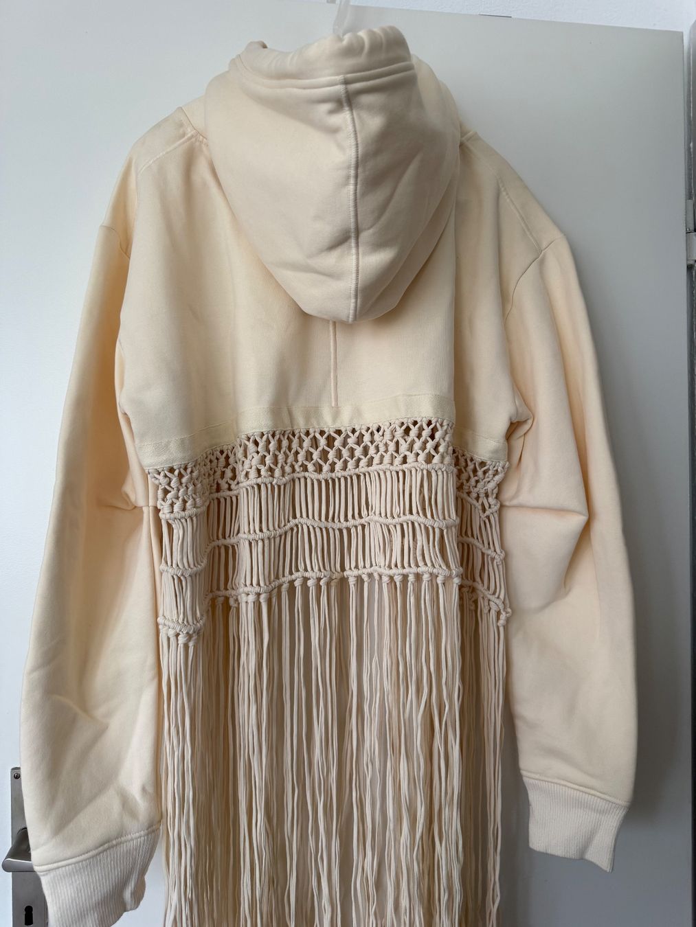 H&M Maglioni & Felpe: Damen Hoodie – Nuovo e nell'imballaggio originale da Schlieren venduto da van_qcj5 2