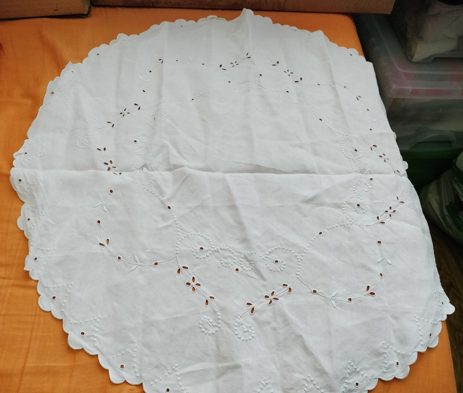 Autre linge de table: Tischtuch – D'occasion à Heimberg par Rockenrol