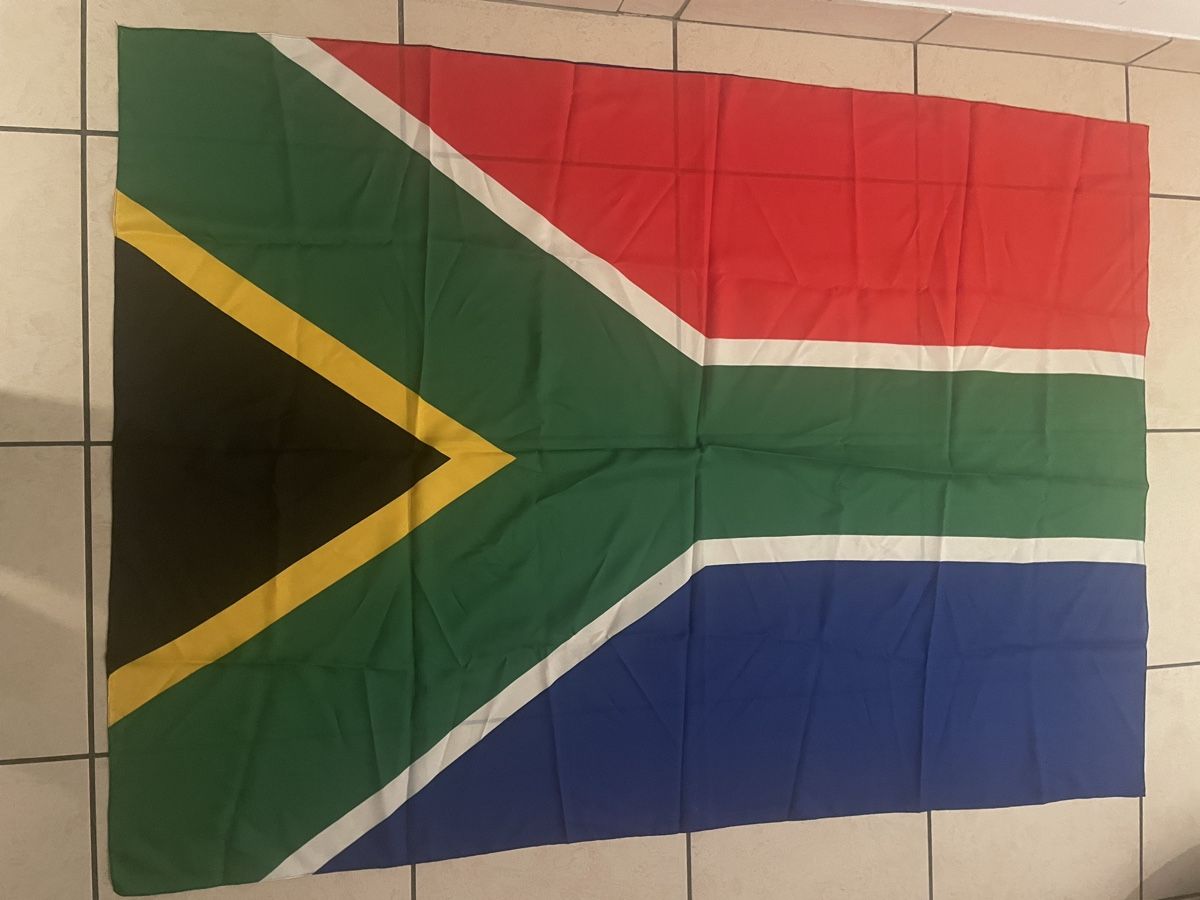 Bandiere: Flagge SUDAFRIKAS – Usato da Pregassona venduto da REEUP