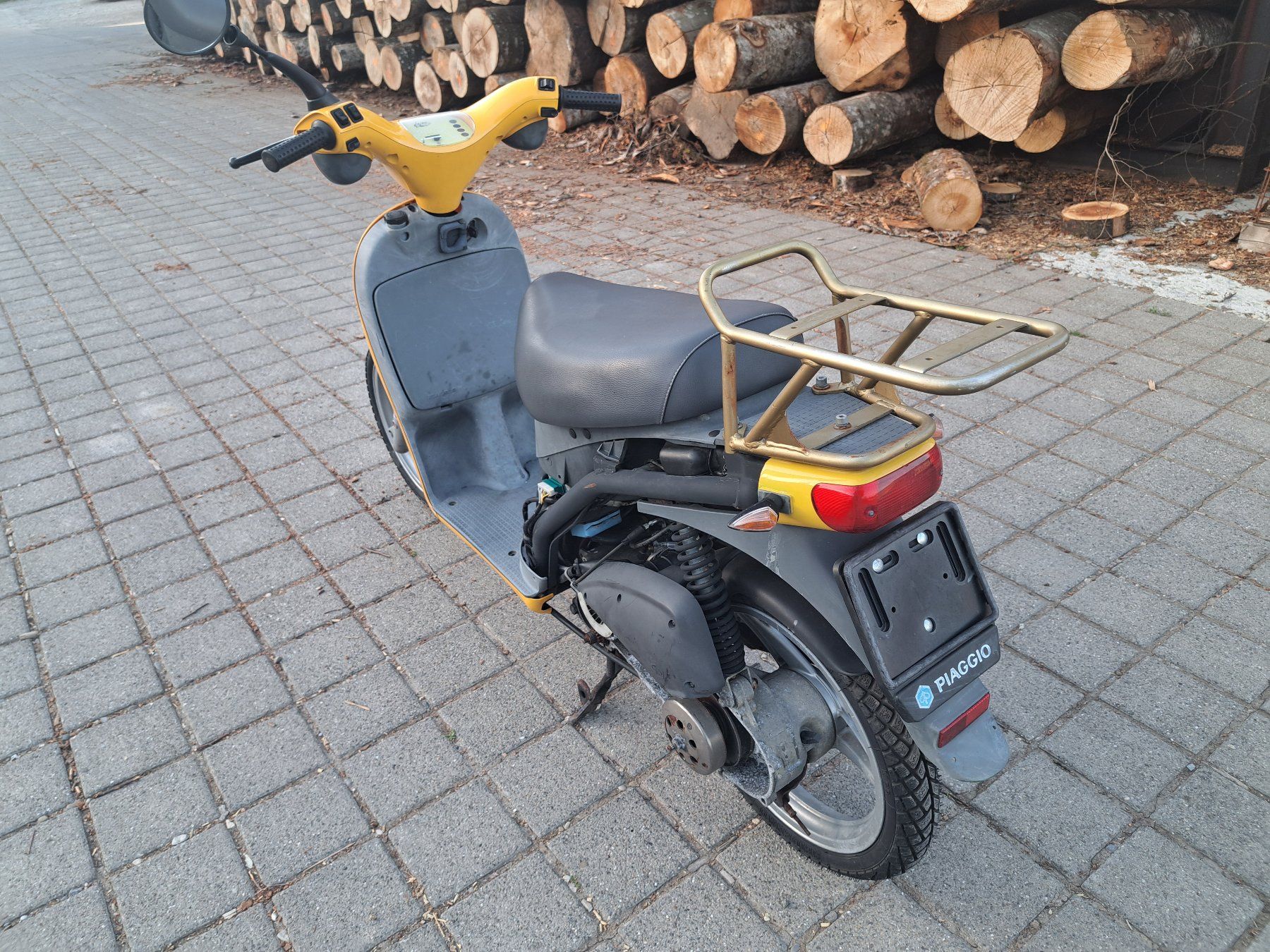Piaggio Scooters: Piaggio Free Post Roller 45km/h Bastler 2Takter Lieferung – Defekt aus Hallau von ZIEGLER-Motorhandel 5