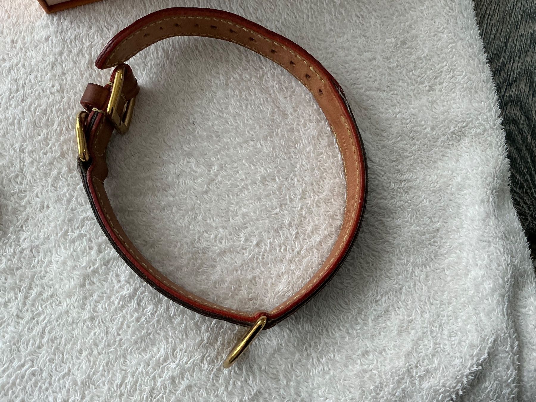 Nastri decorativi: Louis Vuitton Hundehalsband – Usato da Hittnau venduto da Flieger63 1