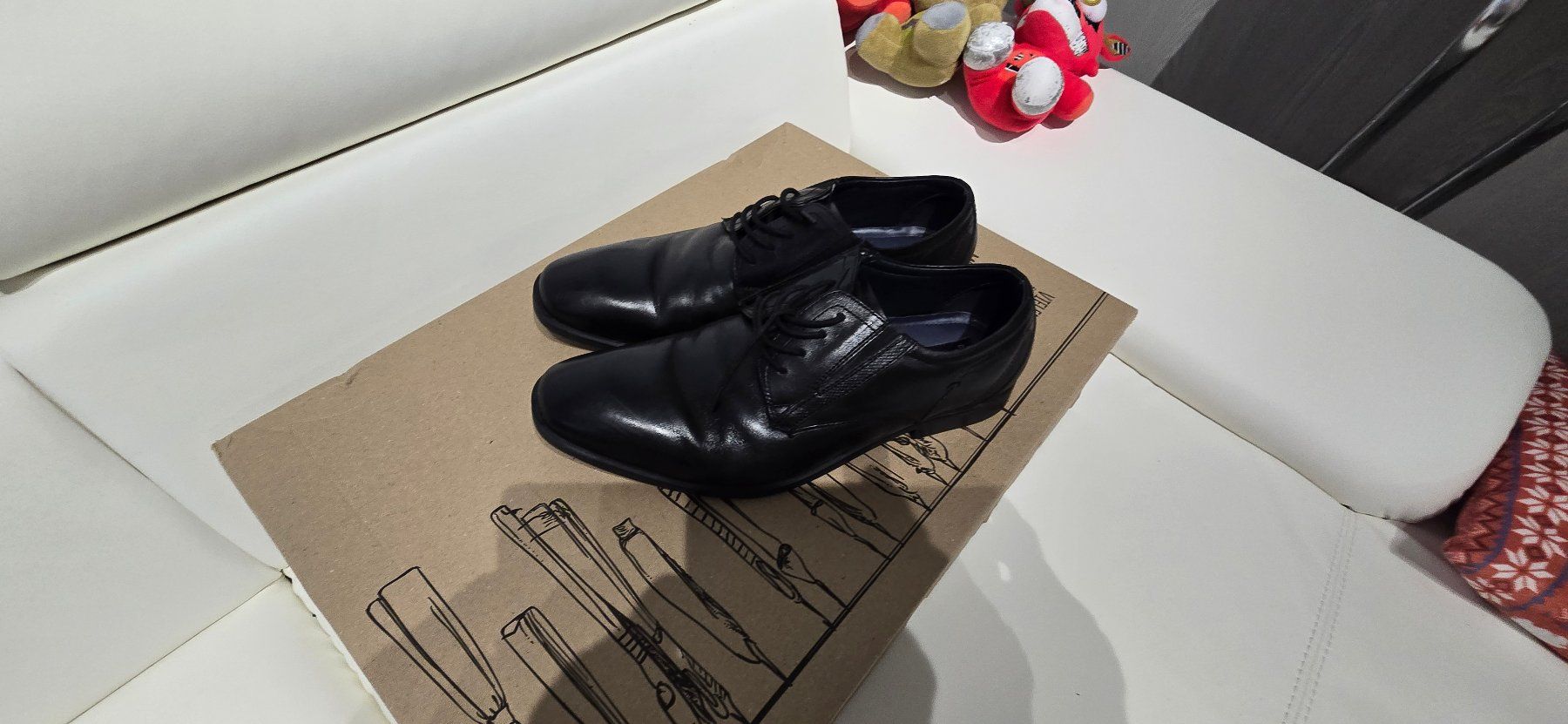 Bugatti Scarpe da uomo: Schnürschuh Bugatti Herren Grösse 42 – Usato da Chur venduto da Mikymiki 3