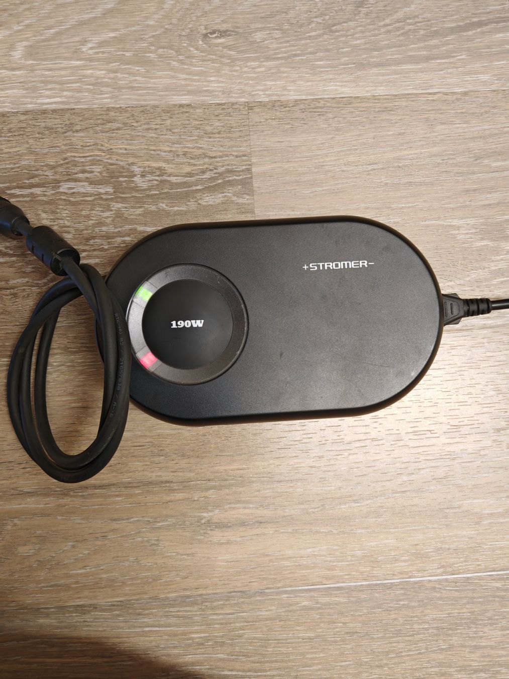 Chargeurs: Stromer Ladegerät – Défectueux à Bern par Isterk