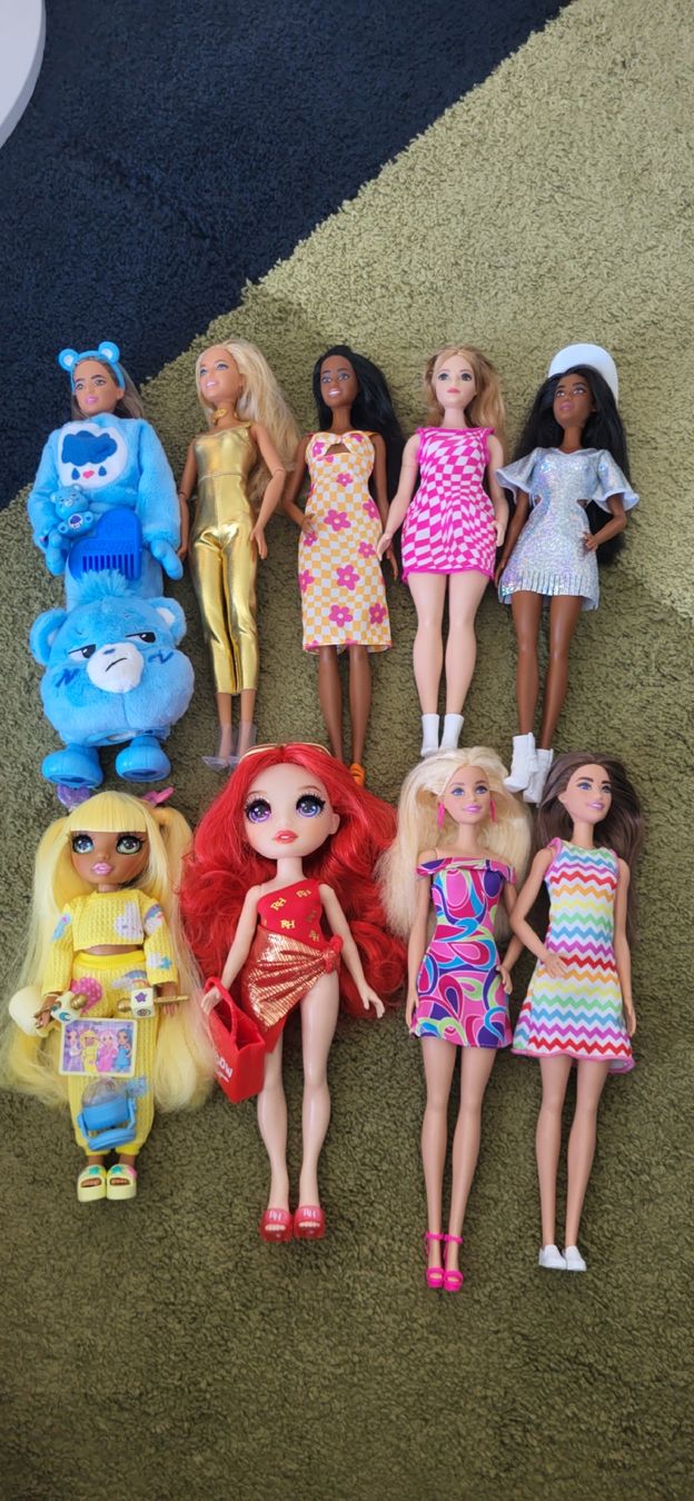 Puppen: Lot Barbie  – Neu (gemäss Beschreibung) aus Epalinges von jav_8mfh