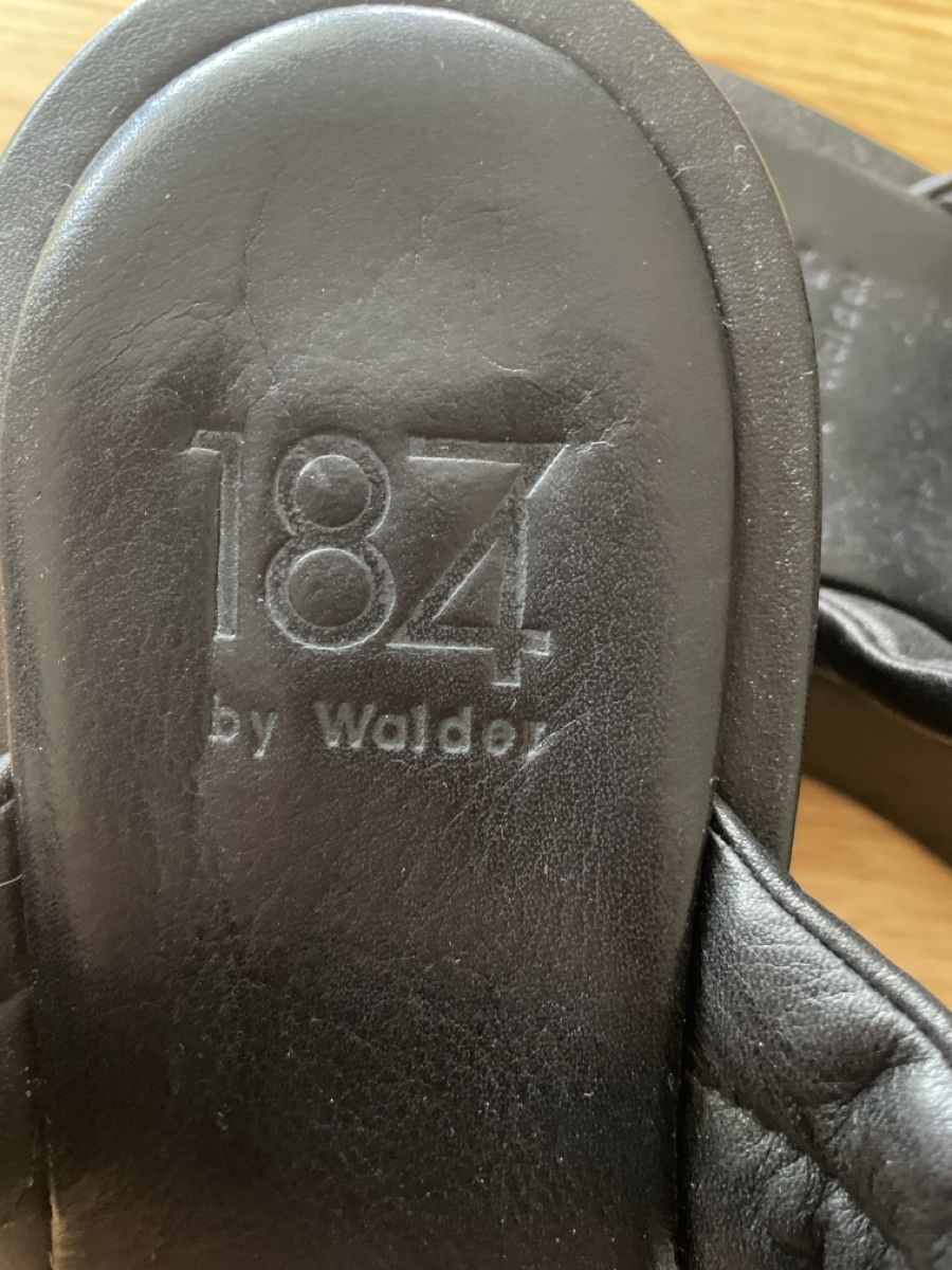 Walder Damenschuhe: 187 by Walder Leder Sandalen ,  Gr 38 – Gebraucht aus Uetikon am See von Wigglo 1