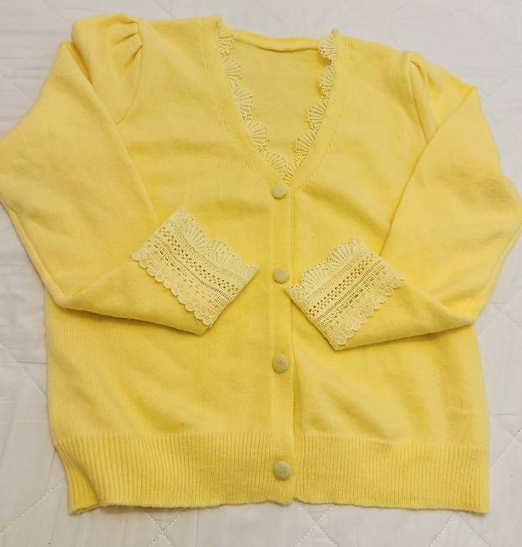 Jacken:     Neue Strickjacke M – Gebraucht aus Illnau von Fakiraa 1
