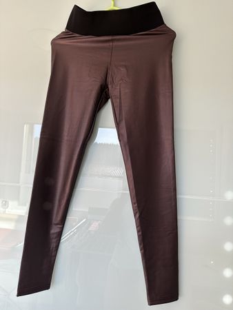 Pantalon Urban Classics neuf, taille M, idéal pour l'hiver