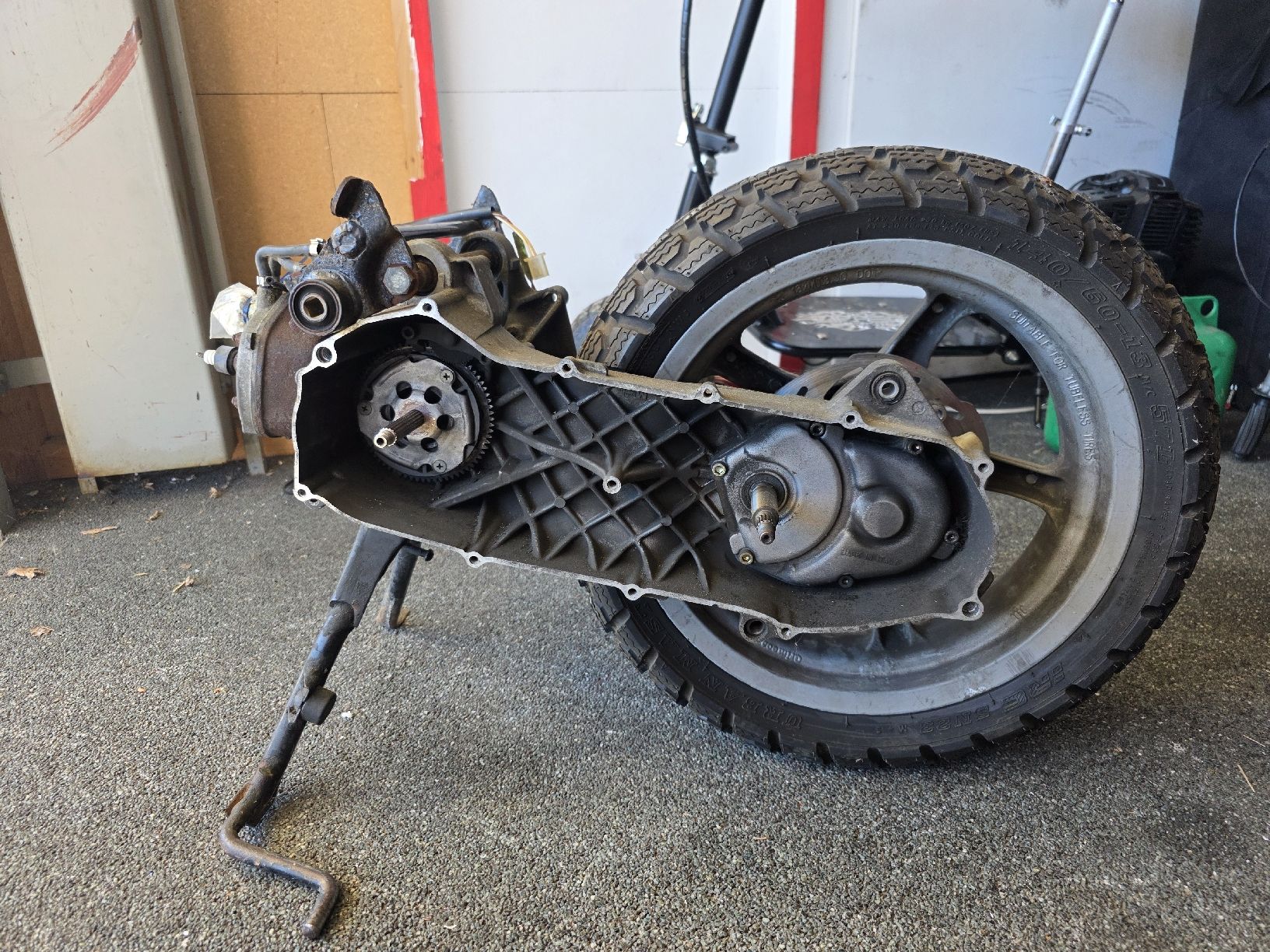 Yamaha Scooters: Yamaha Aerox Motor mit Hinterrad – Gebraucht aus Schafisheim von onezillion