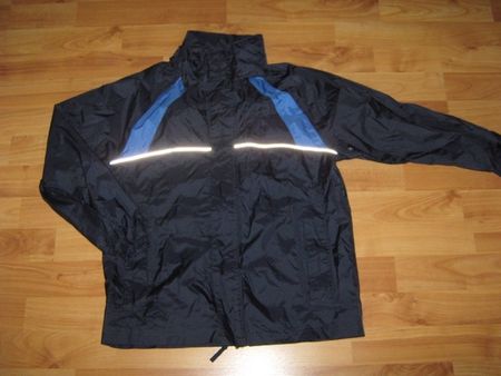 Regenjacke, dunkelblau, Grösse 140