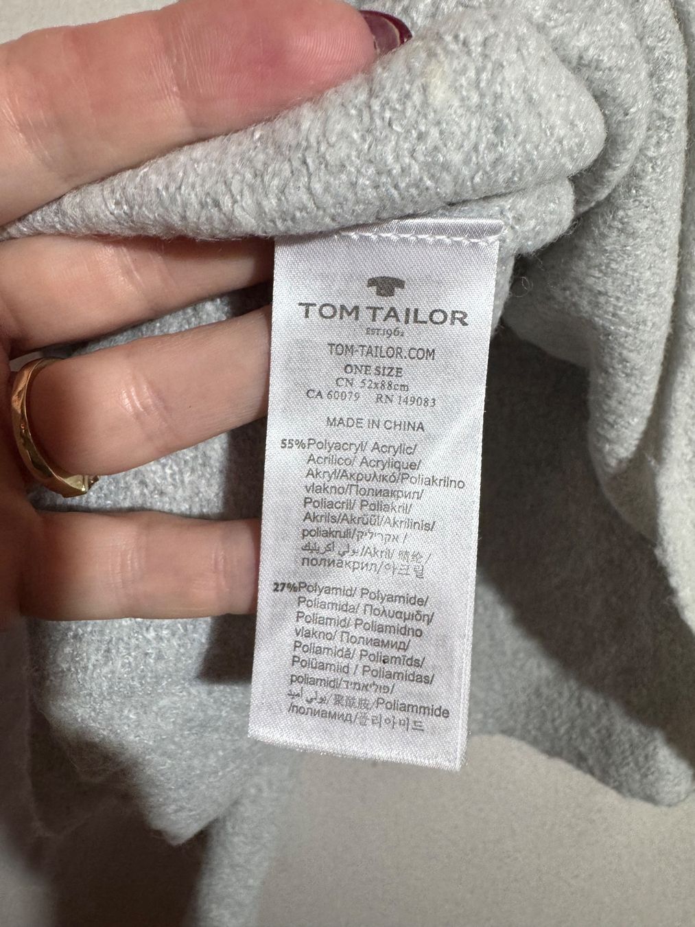 Sonstige Damenmode: Leichter weicher Poncho von Tom Tailor – Gebraucht aus Grosswangen von second_hand_dress 5