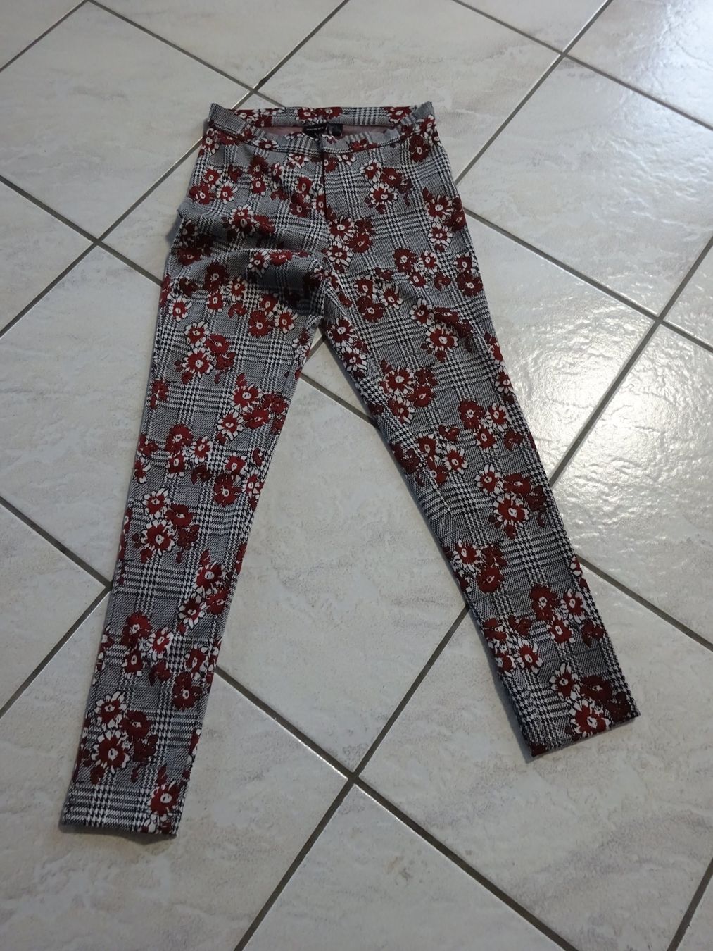 Pantaloni: Freche Hose/Esmara – Nuovo (secondo la descrizione) da Rothrist venduto da Mistery1