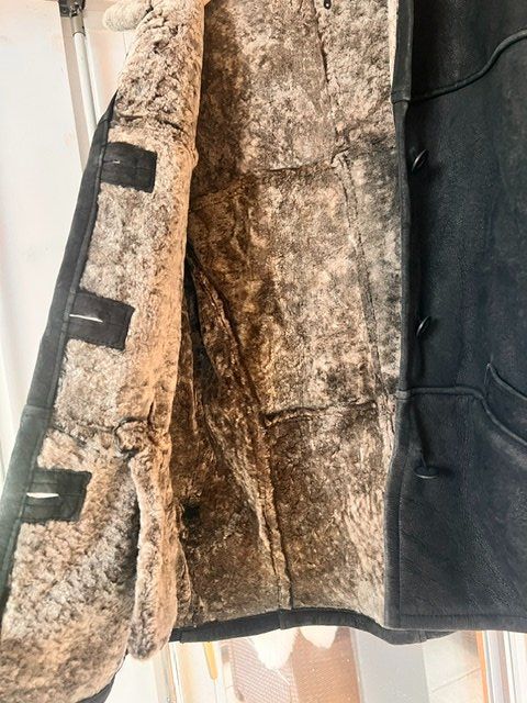 Cappotti: Original Shearling Lammfellmantel schwarz – Usato da Walzenhausen venduto da Jana013 1