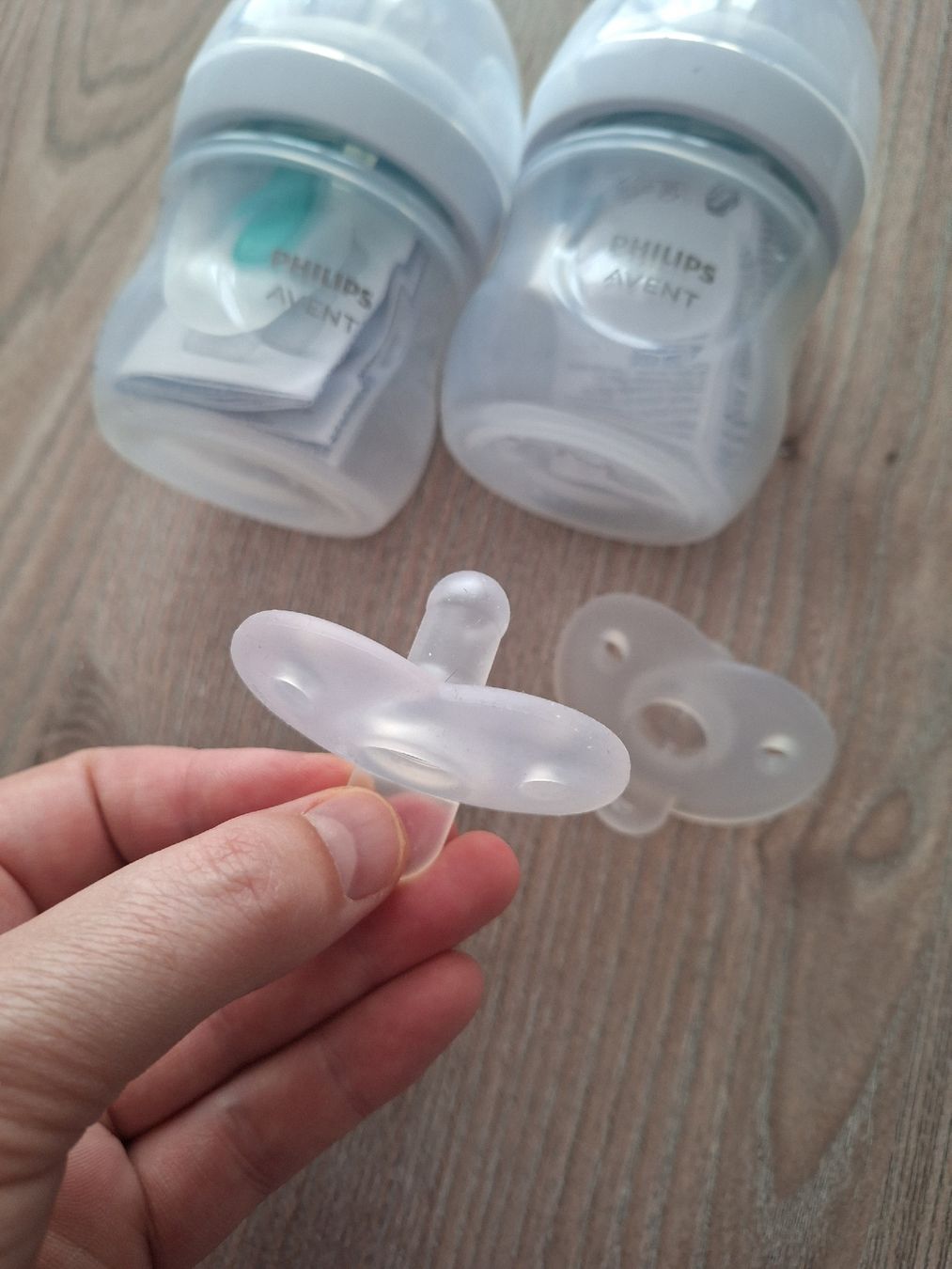 Avent Pasti del neonato: Lot 2 biberons + 2 lolettes Philips Avent – Nuovo e nell'imballaggio originale da Delémont venduto da Emi-98 6