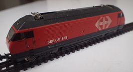 Minitrix N - SBB rote E-Lok 460 004-5 für Bastler