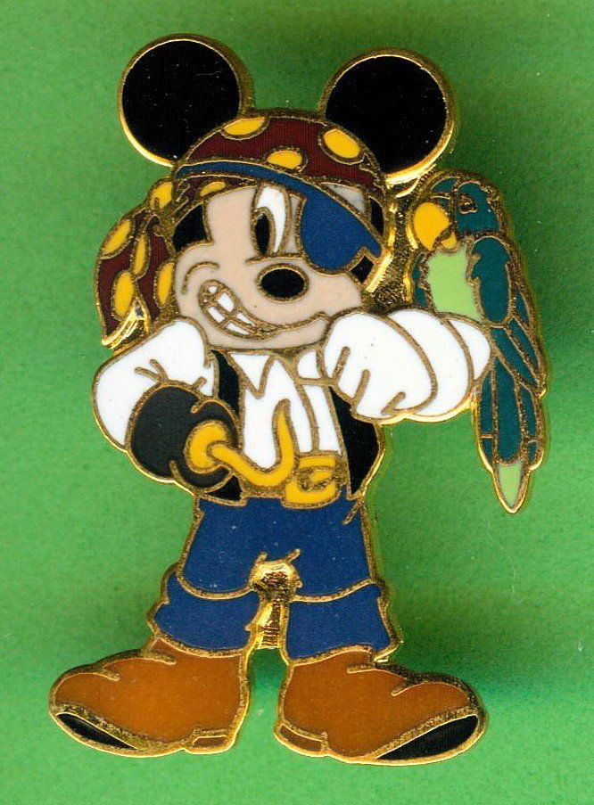 Disney Placchette & Badge: DISNEY  MICKEY  Pirat – Usato da Winterthur venduto da Sammleroase
