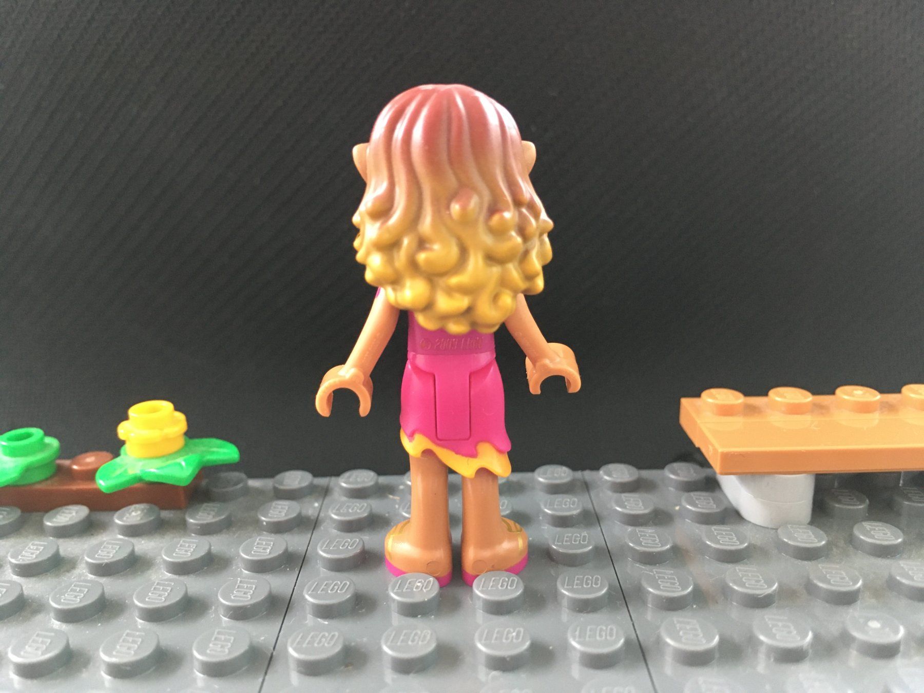 Lego Kit di costruzioni: Lego Elves Minifigur - elf003 - Azari Firedancer – Usato da St.Gallen venduto da Punktchen01 1