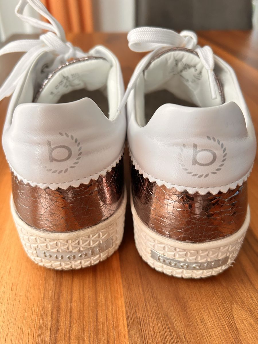 Bugatti Damenschuhe: Bugatti Sneaker Damen weiss  Grösse 38  – Neu (gemäss Beschreibung) aus Messen von raduga 2