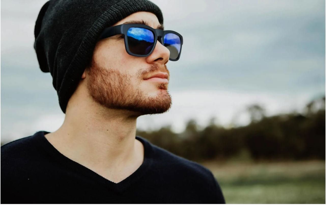 Brillen & Gläser: Sonnenbrille m. Bluetooth Kopfhörer Mikrofon Sprachassistent – Neu und originalverpackt aus Koppigen von Bracher_Mail-House 6