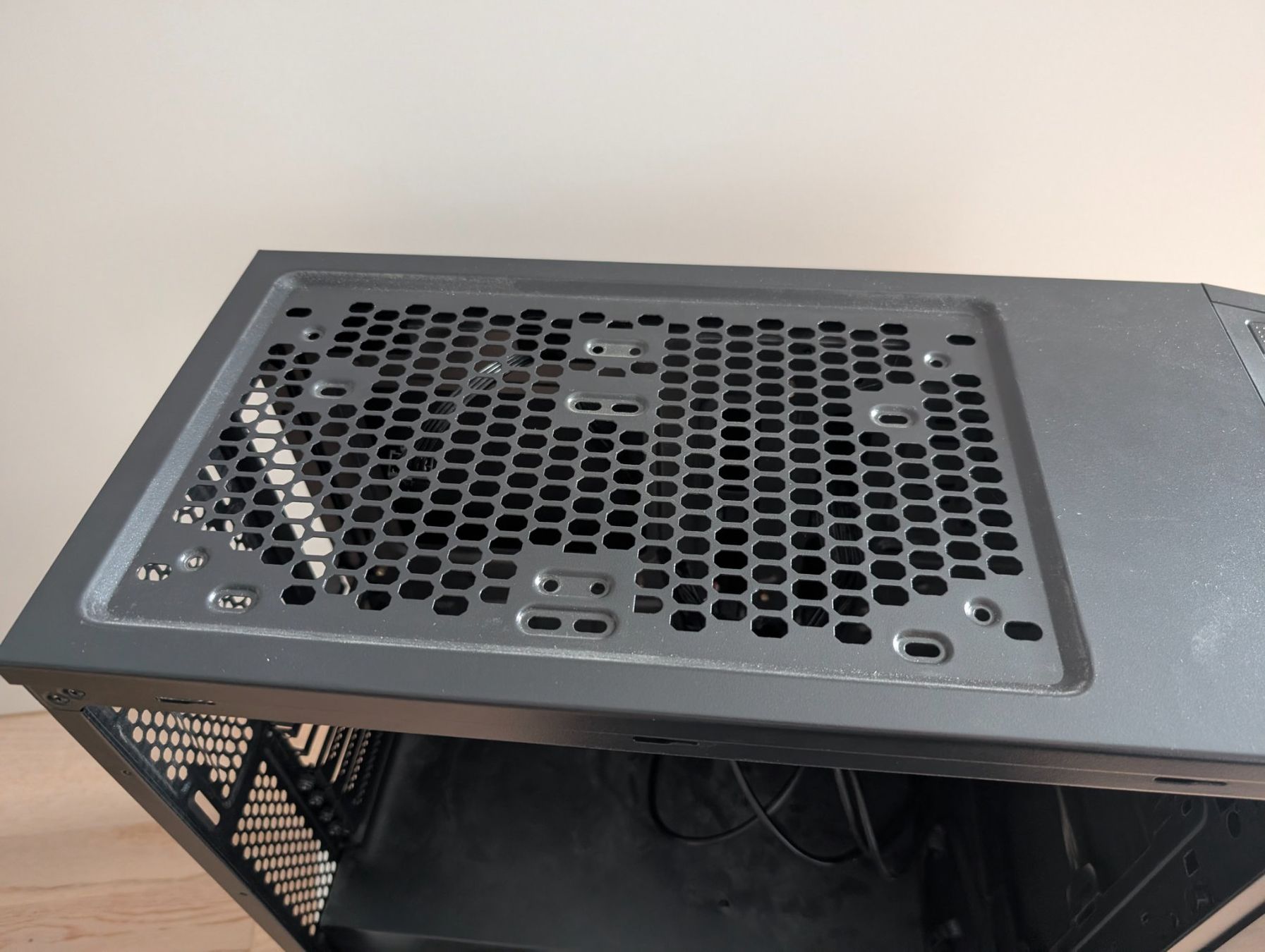 Custodie: PC mid tower chassis with 750W power supply – Usato da Bülach venduto da bla_lgy2 2