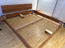 Hasena Bett 200 × 200 cm – inkl. Nachttische & Lattenroste
