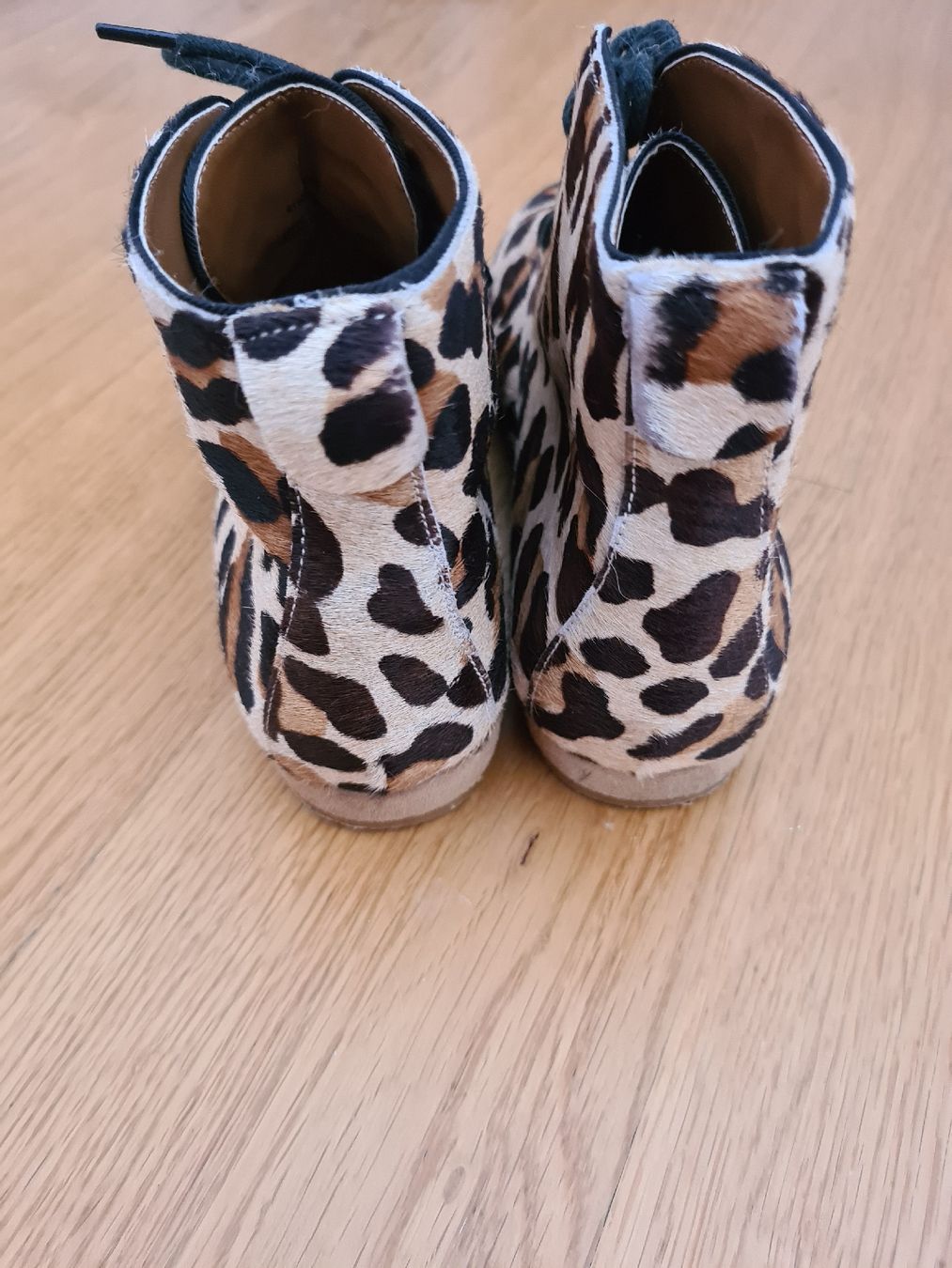 Zara Scarpe da donna: Stiefelette  Leo-Look Gr. 38  – Usato da Zofingen venduto da nena-0809 4