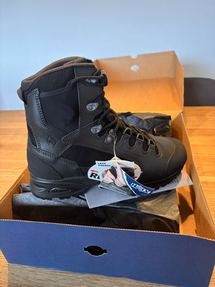 Haix Chaussures hommes: Haix Scout Black – Neuf avec emballage d'origine à Kölliken par cley88 2