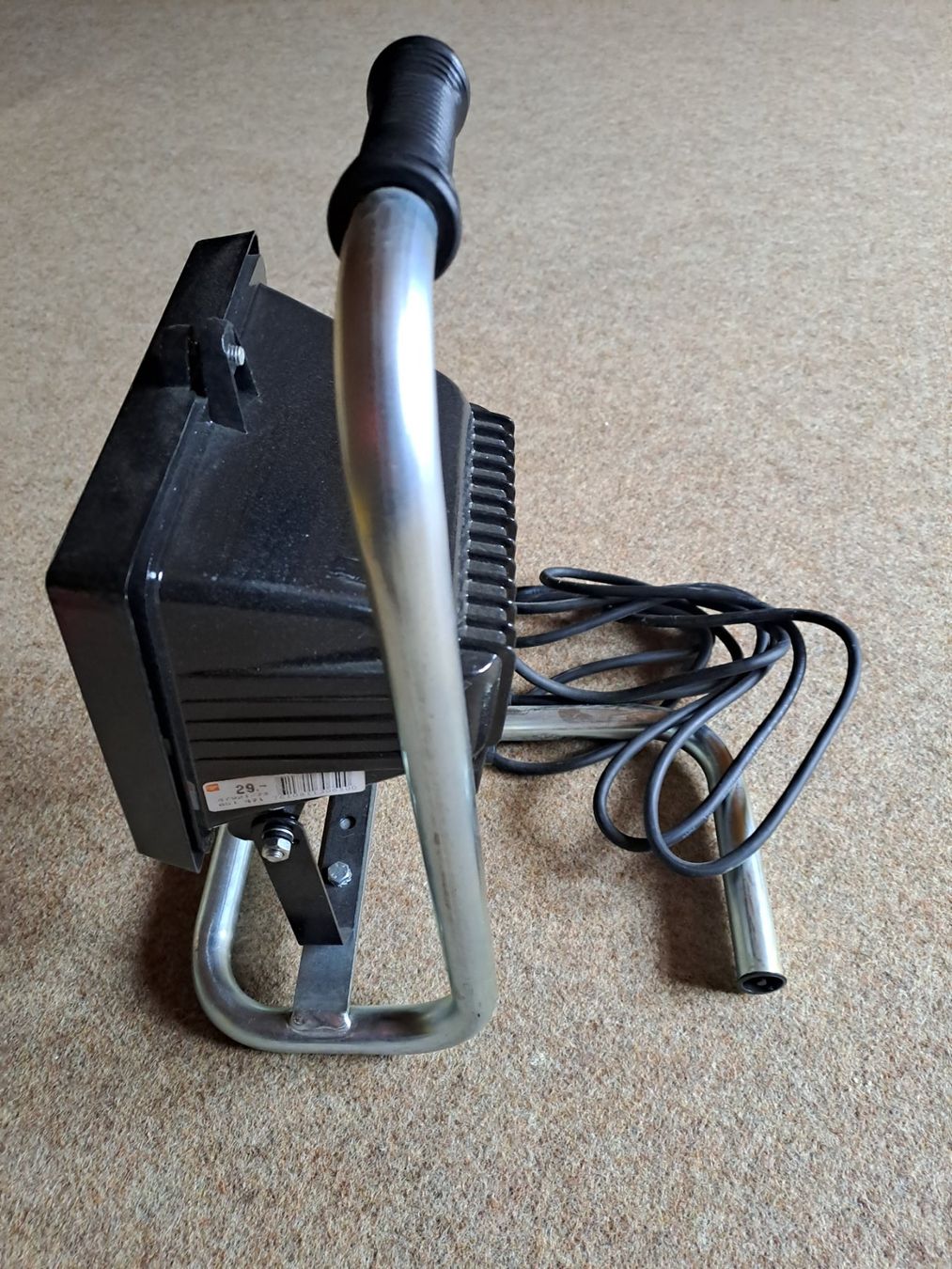 Lampade: Halogenstrahler Baustrahler Tungsten Halogen Lampe 230V, neu – Nuovo (secondo la descrizione) da Wängi venduto da Raettli10 2