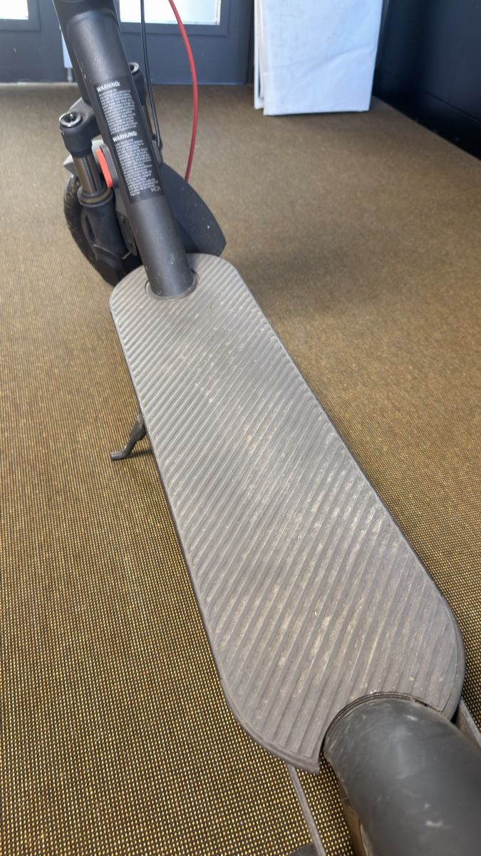 Xiaomi Kickboard: XIAOMI E-SCOOTER 5 CH / KICKSCOCTER – Gebraucht aus Winterthur von Tobe87 2