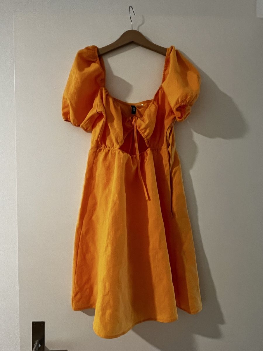 H&M Kleider: Mini-Kleid orange H&M Gr. 38 – Neu (gemäss Beschreibung) aus Oberwil BL von nat_n2nh