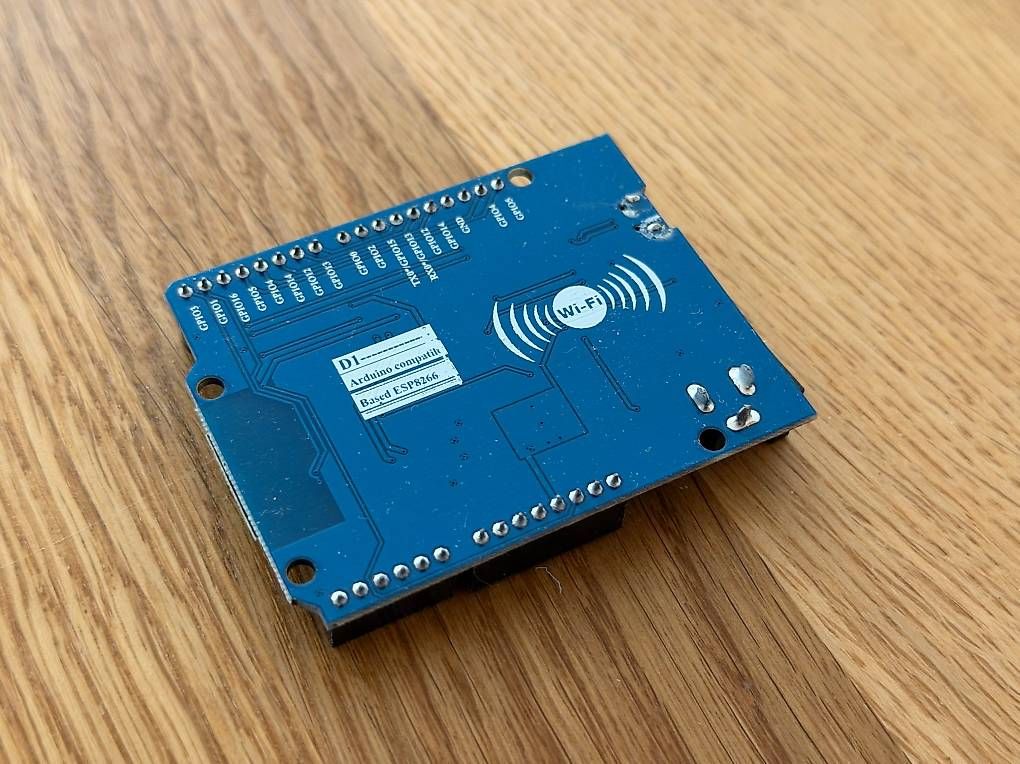 Componenti elettronici:  WeMos D1 R2 WiFi -  ESP8266 – Usato da Wil SG venduto da JoRaHa 1