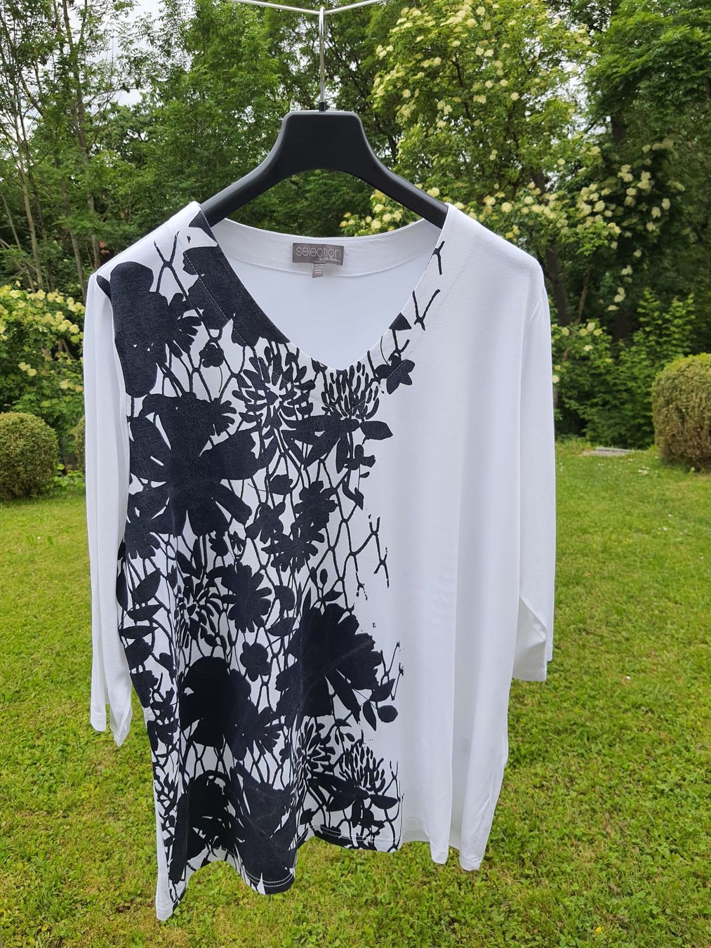 Ulla Popken T-Shirts: Langarm-Shirt von Ulla Popken Selection, Gr. 52 – Gebraucht aus Oberuzwil von venditum.