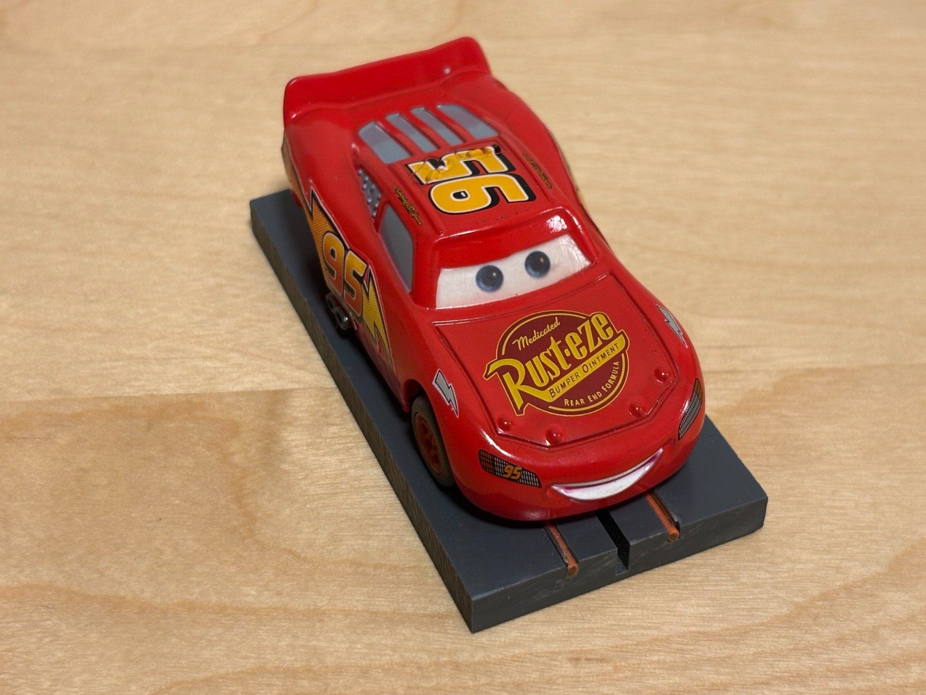 Tyco Piste: Tyco 440x2 Lightning McQueen – Usato da Bülach venduto da h0slotch 6