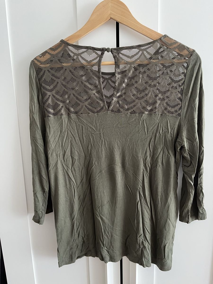 T-Shirts: 3/4-Shirt olive mit Spitze - Gr. L – Gebraucht aus Escholzmatt von Sarah_ 1